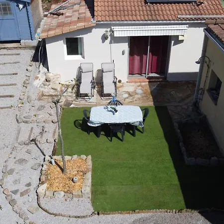 Proche Ajaccio Maisonnette Independante 4 Personnes Au Calme Alata