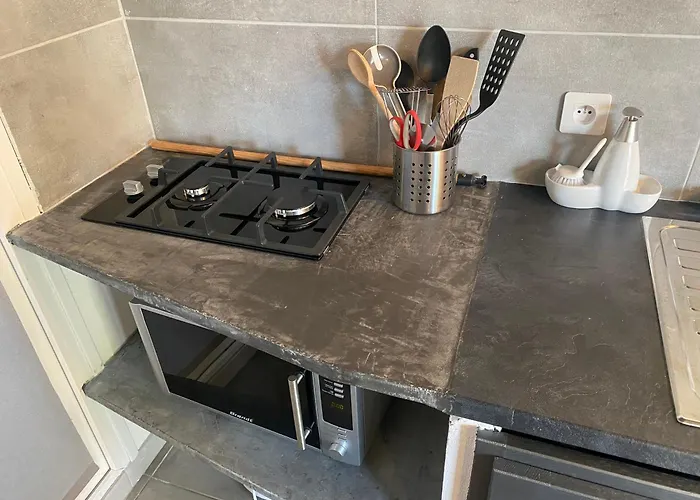 Holiday home Proche Ajaccio Maisonnette Independante 4 Personnes Au Calme