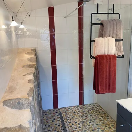 Proche Ajaccio Maisonnette Independante 4 Personnes Au Calme 펜션 Alata