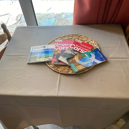 Proche Ajaccio Maisonnette Independante 4 Personnes Au Calme