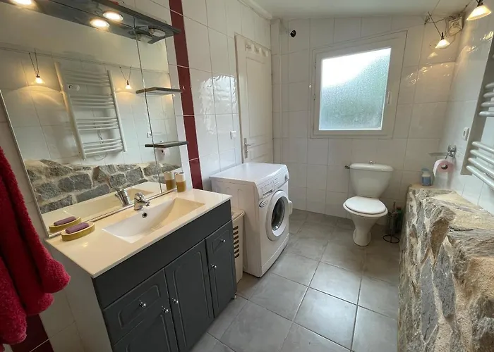 Proche Ajaccio Maisonnette Independante 4 Personnes Au Calme