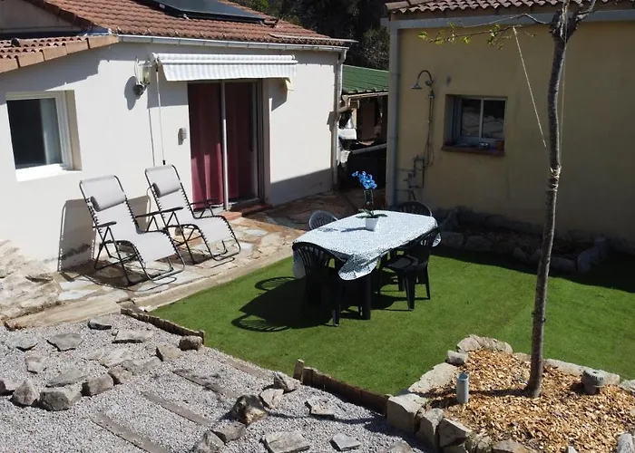 Hébergement de vacances Proche Ajaccio Maisonnette Indépendante 4 Personnes Au Calme *